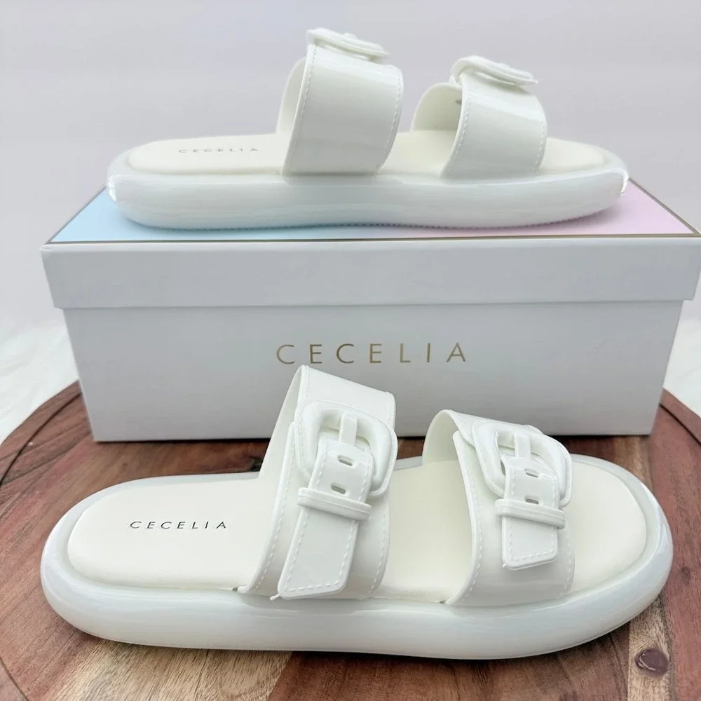 Cecelia New York‎ Jump Alabaster Sz 7 White Glossy Platform Slide Sandals NWB